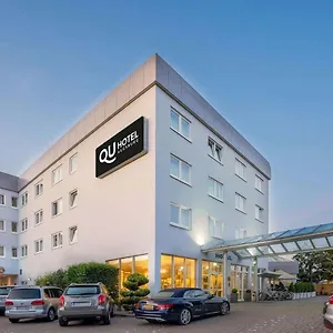 Otel Qu